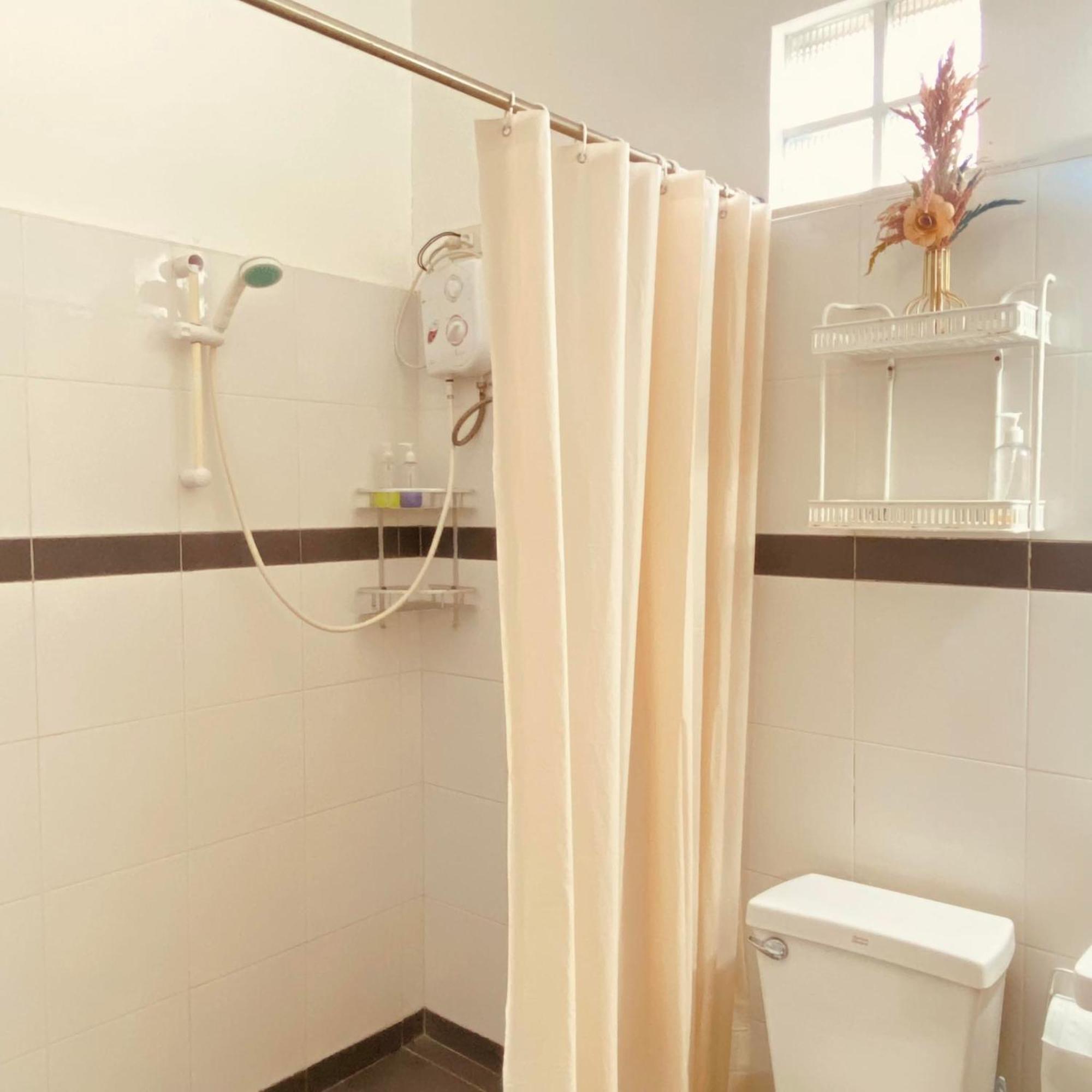 Abihon Hoferhaus Mactan Guesthouse Lapu-Lapu City Exterior foto